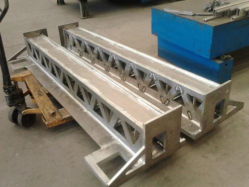 振動時效技術與熱時效處理的對比實驗