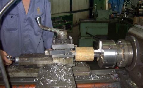 切削參數(shù)對薄壁件車削殘余應(yīng)力的影響