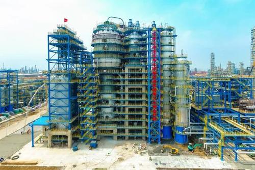 振動時效降低再生器焊縫殘余應(yīng)力的應(yīng)用