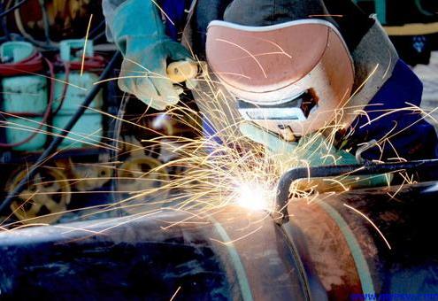 解讀焊接結(jié)構(gòu)振動(dòng)時(shí)效技術(shù)的應(yīng)用