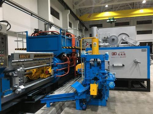 靜態(tài)應(yīng)變儀對20MN擠壓機(jī)張力柱應(yīng)變測試實驗