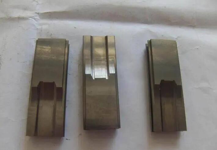 凸膜殘余應(yīng)力測(cè)量方法